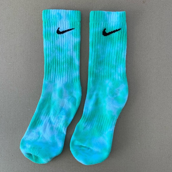 Nike Accessories - Nike Tie Dye Crew Socks - Medium